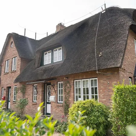 Holiday home Friesenliebe